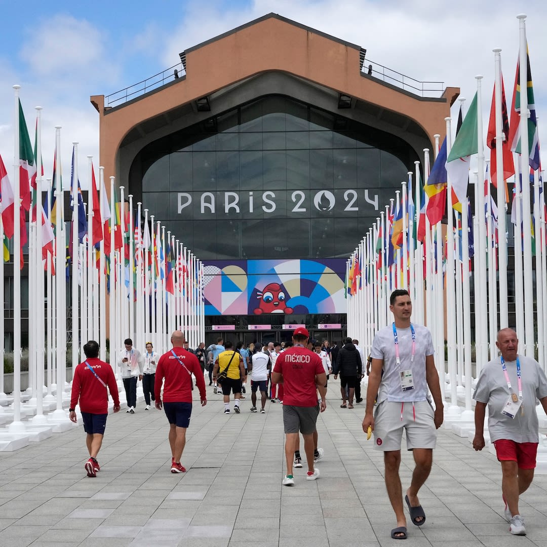 Paris Olympics: Why Fries and Avocados Are Banned in the Olympic Village - E! Online