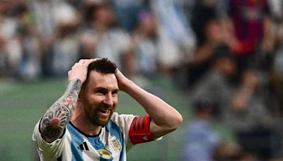 奧運足球開幕戰遭球迷鬧場 梅西看阿根廷重賽和局變輸：難以置信