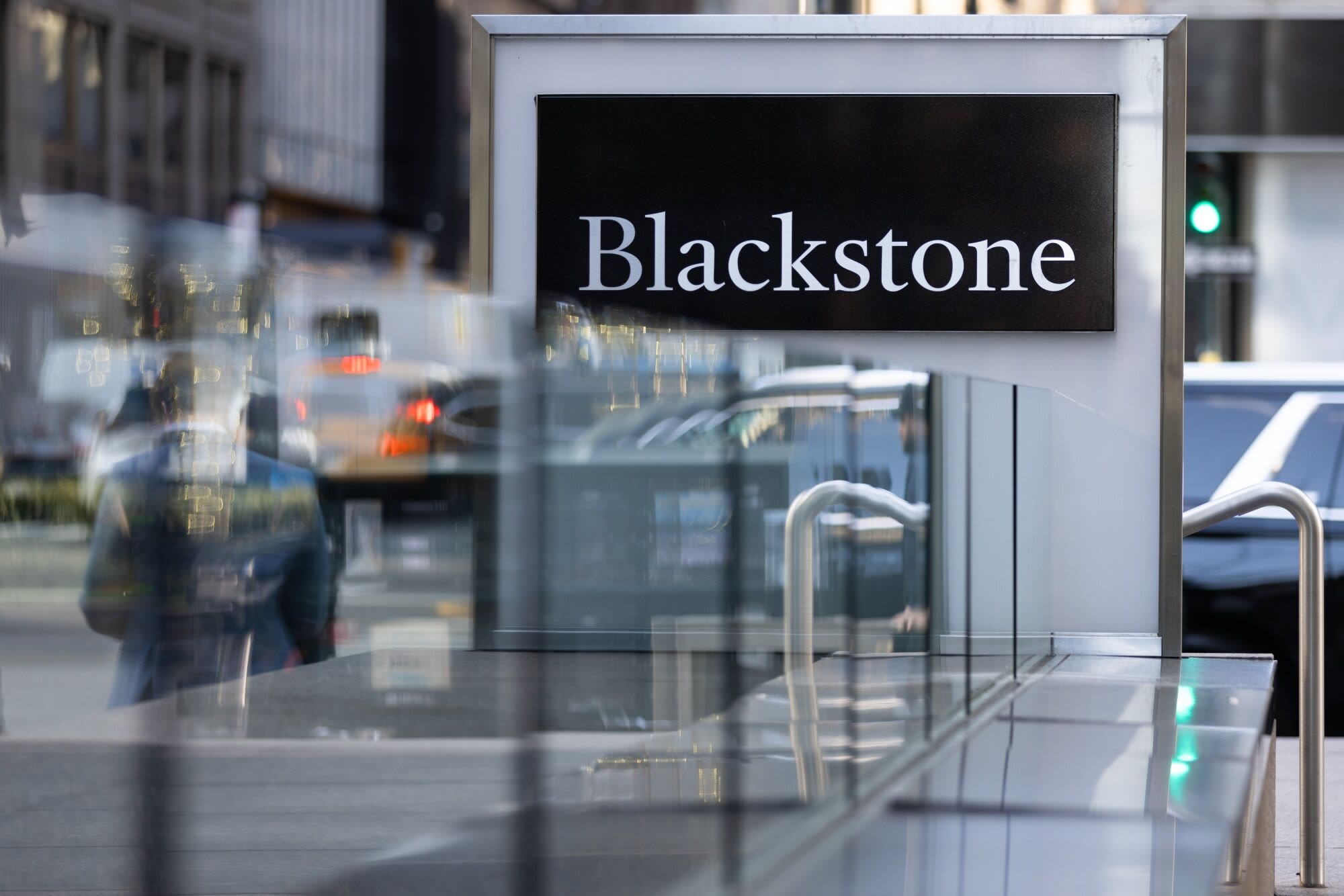 Blackstone’s Encore in Talks for $2.8 Billion in Private Finance