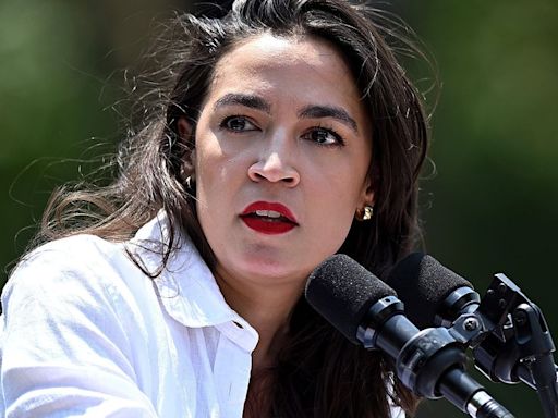 Alexandria Ocasio-Cortez Says Many Who Want Biden To Drop Out Aren't Interested In Harris