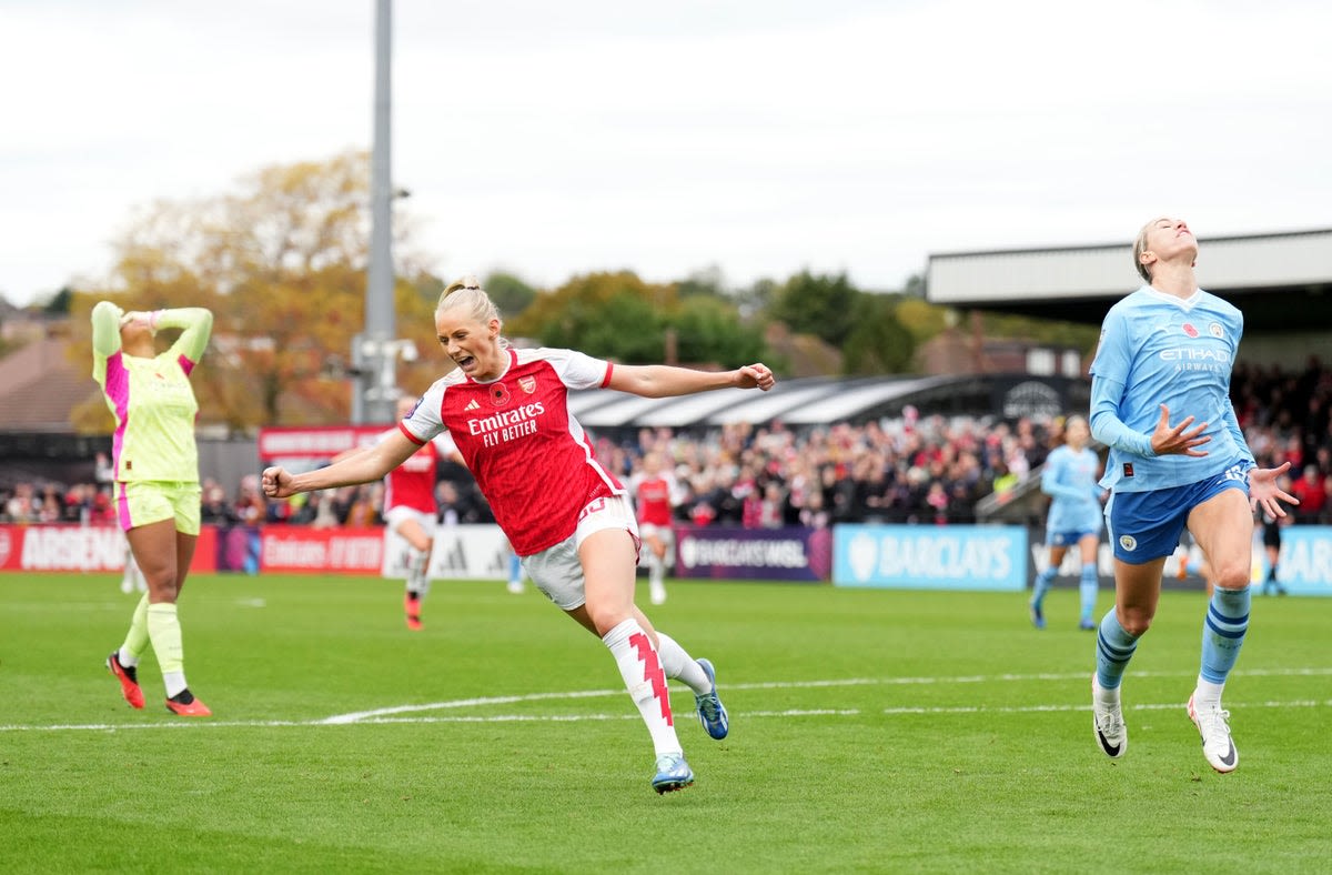 Arsenal: Stina Blackstenius signs new contract to end speculation over future
