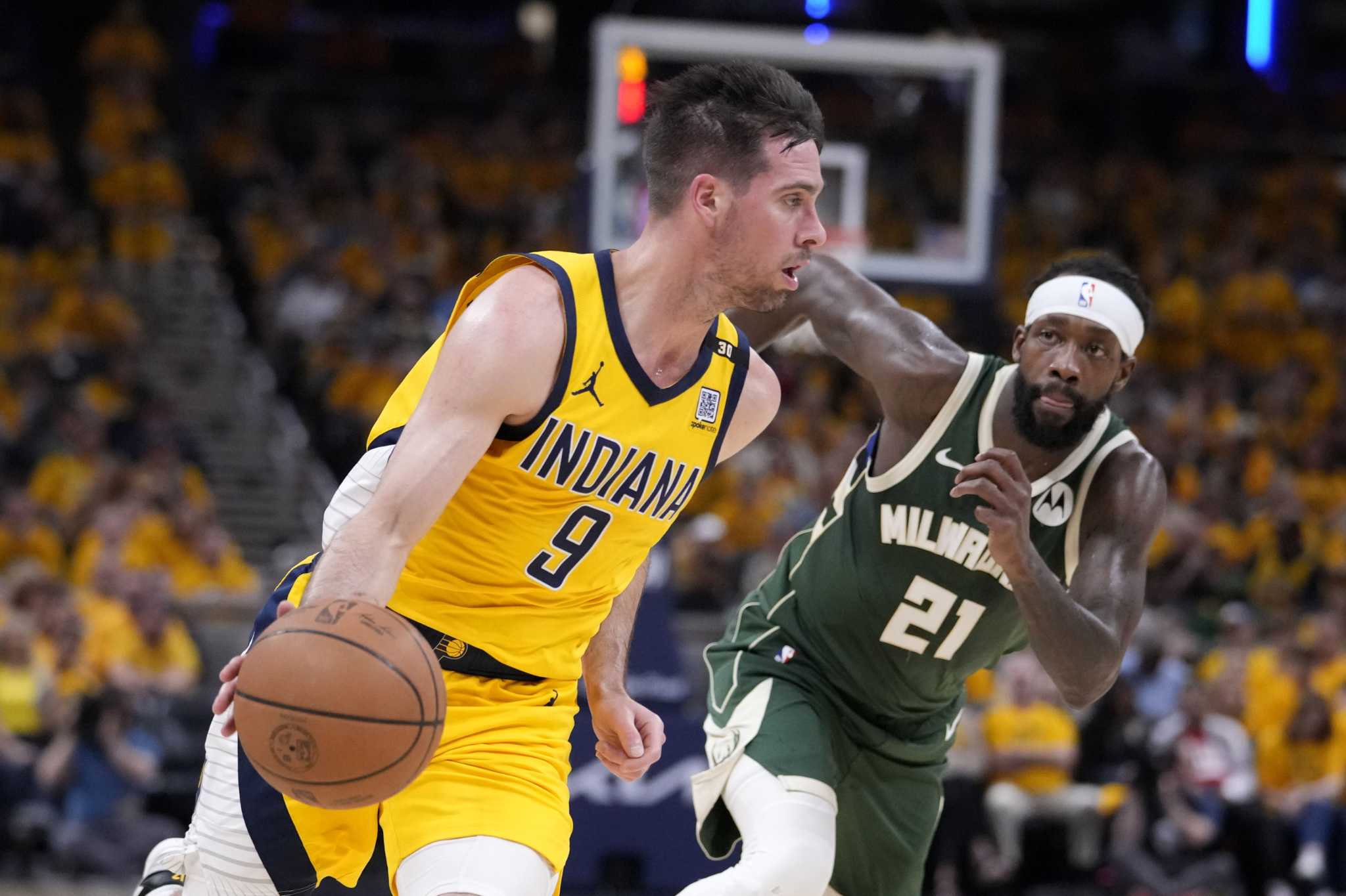 Pat Beverley throws ball at Pacers fans, later tells reporter to leave his locker-room interview