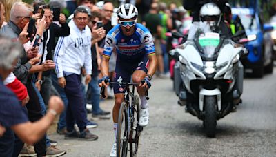 Giro : avec cette victoire d’étape, Julian Alaphilippe entre dans un club très prisé