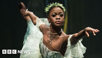 Michaela DePrince: America's trailblazing ballerina dies at 29