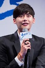 Lee Jong Suk