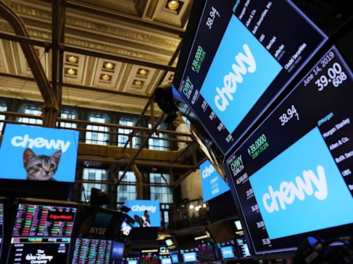 Chewy stock surges after 'Roaring Kitty' discloses 6.6% stake