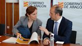 La ministra Mónica García avala el plan de fidelización de los MIR en Aragón