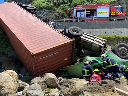 聯結車「瘋」火輪1／車安中心聯結車審驗流程姑息 專家：路上9成不符法規