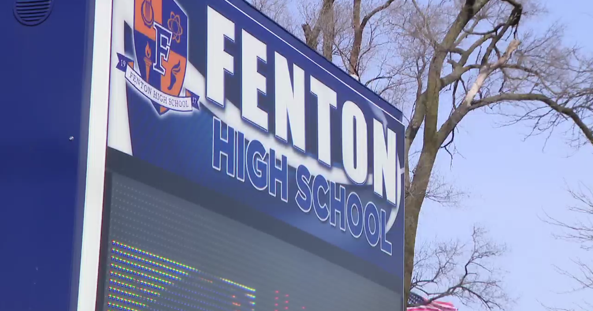 Lawsuit alleges sex abuse by teacher, negligence by Fenton High School in Chicago suburbs