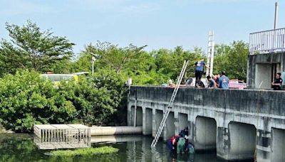 台南抽水站清淤工人踩空陷爛泥 同事面前活活溺斃