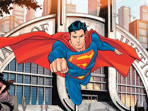 SUPERMAN Set Videos Show The Man Of Steel Escaping [SPOILER] As Hall Of Justice Speculation Intensifies