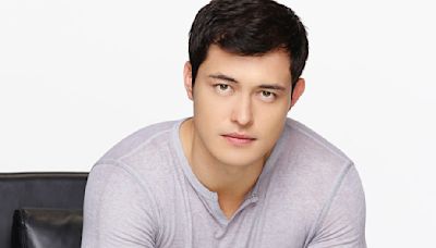 As Days of Our Lives’ Paul Comforts Marlena, Christopher Sean Makes a Splash With His Real-Life Sweetheart