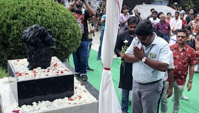 Kolkata: Sculpture Honoring RG Kar Rape And Murder Victim Unveiled At Hospital On Mahalaya