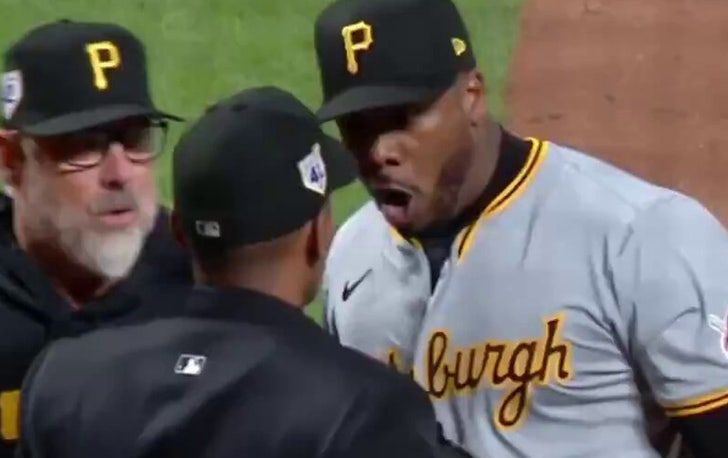 Aroldis Chapman Suspended Two Games For Altercation With Ump