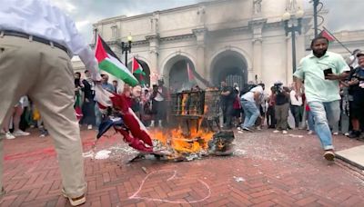 Kamala Harris reacts to anti-Israel riots at DC's Union Station