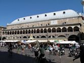 Piazza delle Erbe, Padua