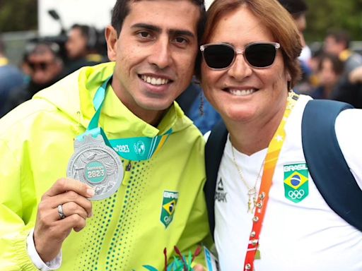 Olimpíadas: Conheça Gianette Bonfim, mãe e treinadora de Caio, medalhista na marcha atlética