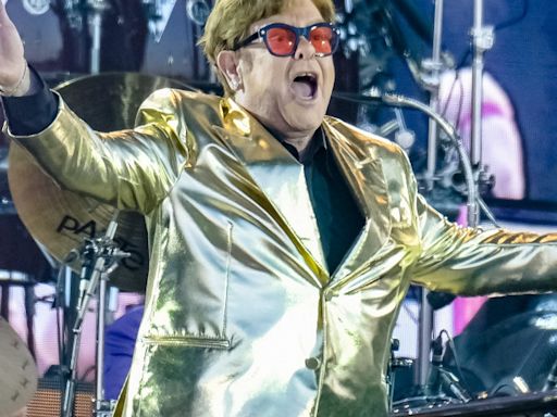 Elton John se resiste a la jubilación y lanzará su nuevo disco 'muy pronto'