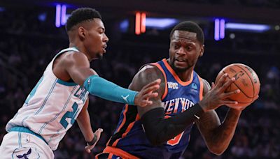 New Three-Team Blockbuster Trade Idea Sends Julius Randle to Charlotte, Knicks and Hawks Both Add Depth