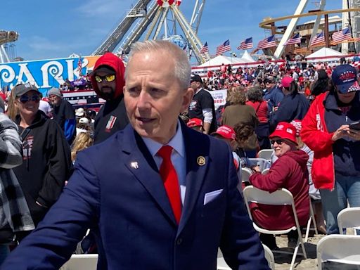 Trump supporters in Wildwood ready to hear the former president speak