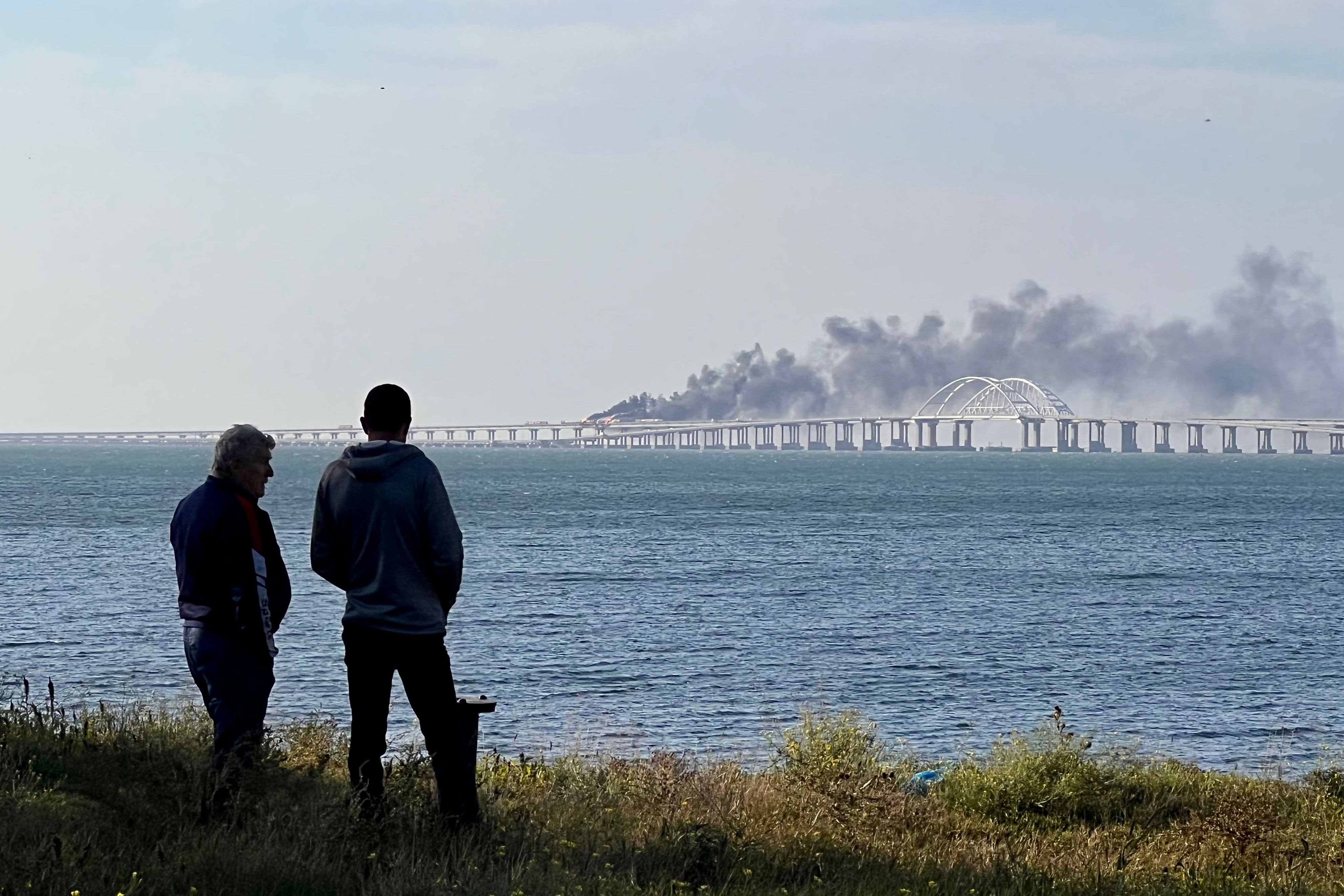 Crimea satellite images show military training ground fire spreading