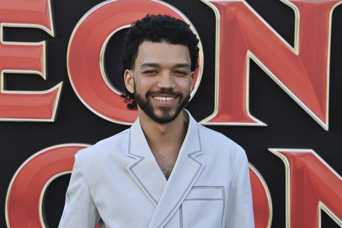 'TV Glow' recreated Justice Smith, Brigette Lundy-Paine TV obsessions