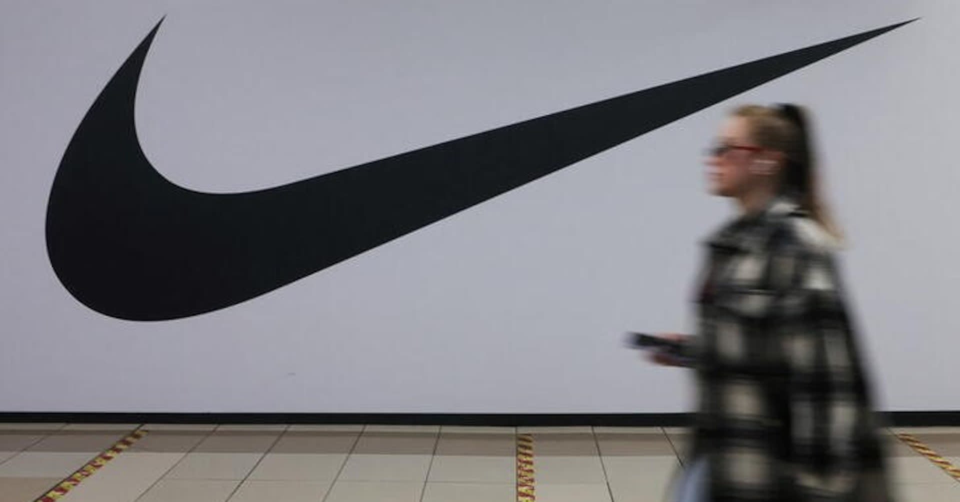 Nike settles trademark case against BAPE over shoe designs