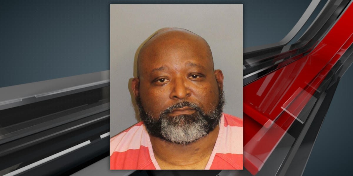 McAdory Middle School assistant principal arrested on fugitive from justice charge