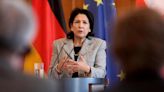 La presidenta de Georgia veta la ley de agentes extranjeros, que pretende acabar con la disidencia