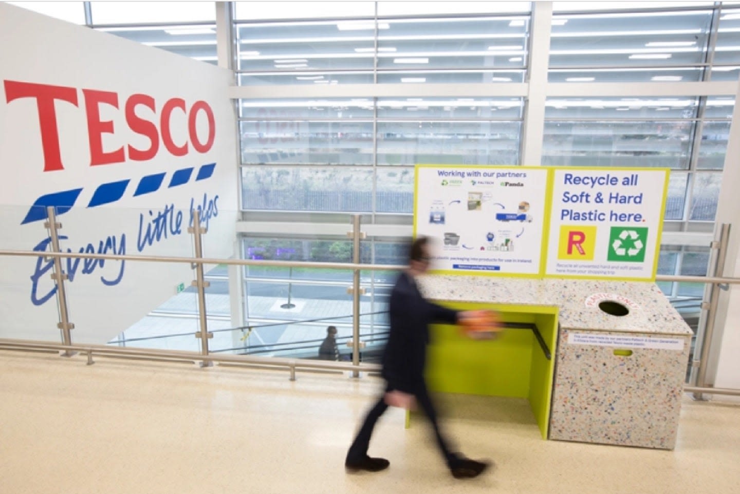 Tesco launches sustainable meat packaging