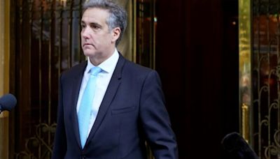 Defesa de Trump arremete contra seu ex-advogado em julgamento em NY