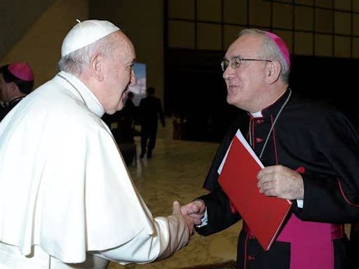 El papa Francisco recibe al Obispo de Barbastro-Monzón