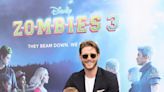 Jensen Ackles Brings His Daughter, 9, to Walk Her First Red Carpet: 'Proud Papa Moment'