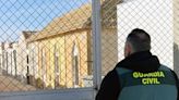 Arrestados dos individuos por robos en 65 panteones del cementerio parroquial de Lobosillo, en Murcia