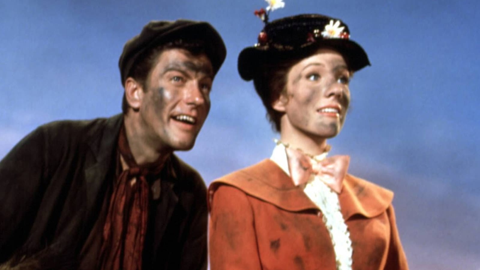 Dick Van Dyke on working with Julie Andrews in 'Mary Poppins': 'She was so patient with me'