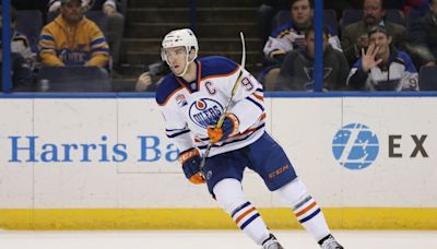 Oilers' Connor McDavid gets 100th assist of season in thrashing of Sharks