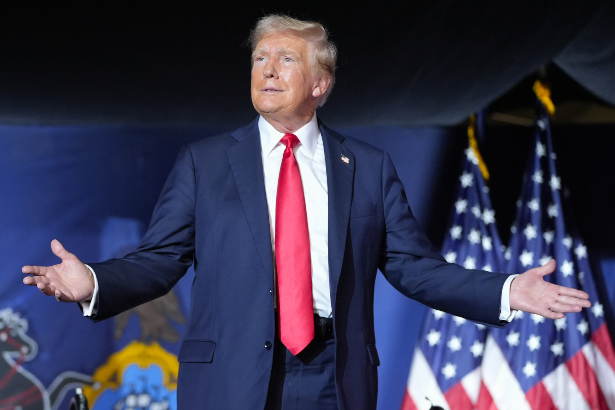 Donald Trump slip up at rally raises eyebrows: "yikes"