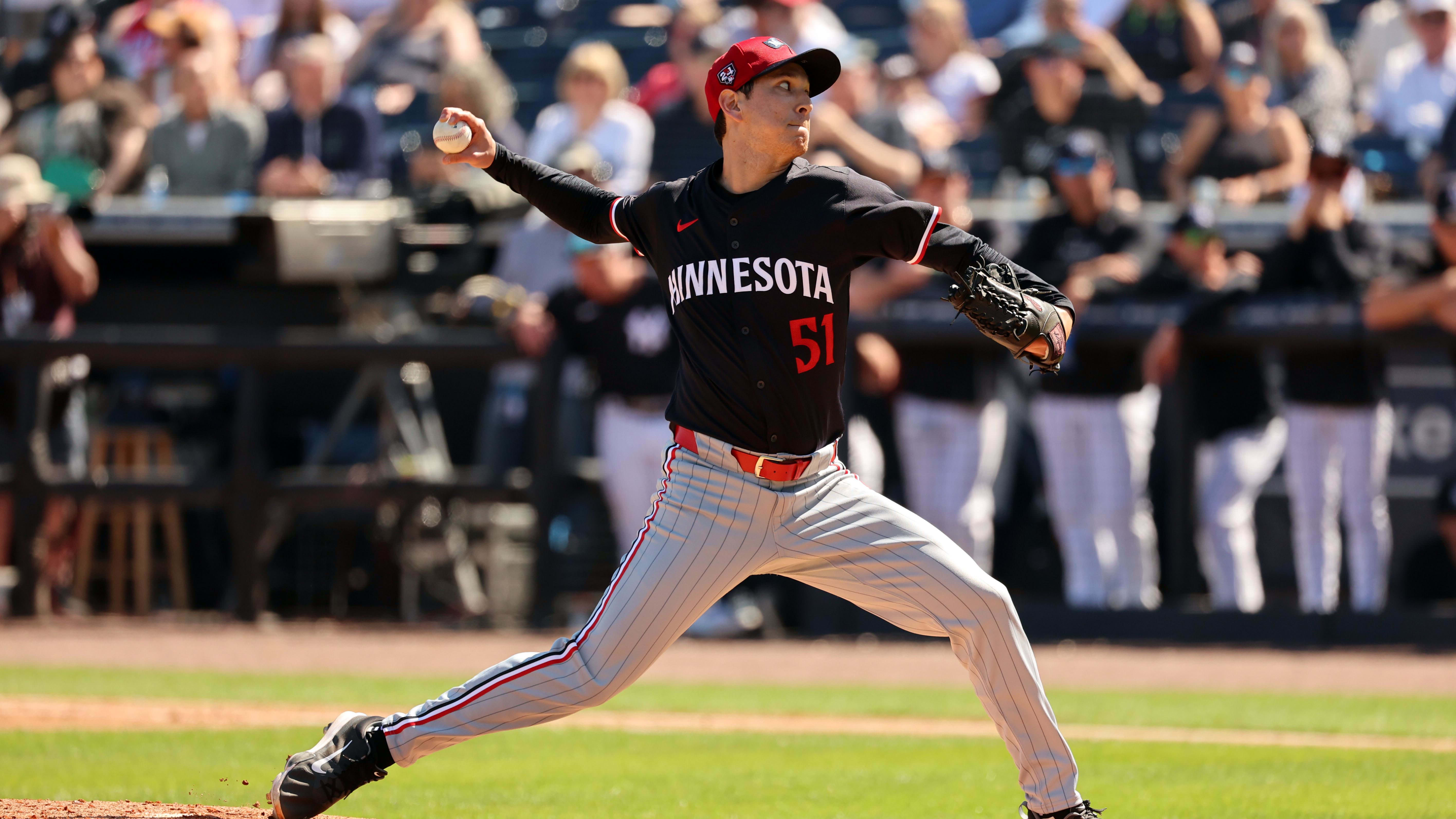 Did the Arizona bee incident lead to D-Backs trade for Twins' Matt Bowman?