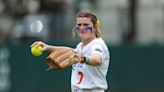 Gators can’t hold off powerhouse Sooners in extra innings, eliminated in WCWS semifinal