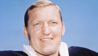 Jim Otto, Hall of Fame center, ‘Mr. Raider,’ dead at 86