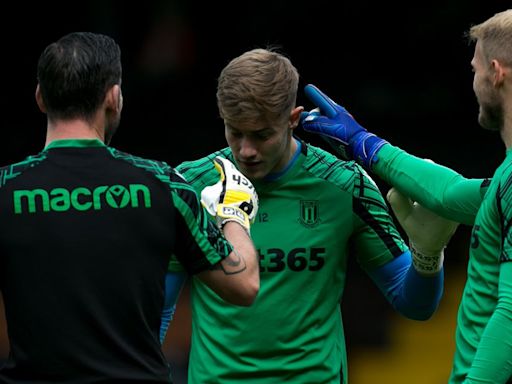 Keeper admits 'tough decision' to leave Stoke City as he completes transfer