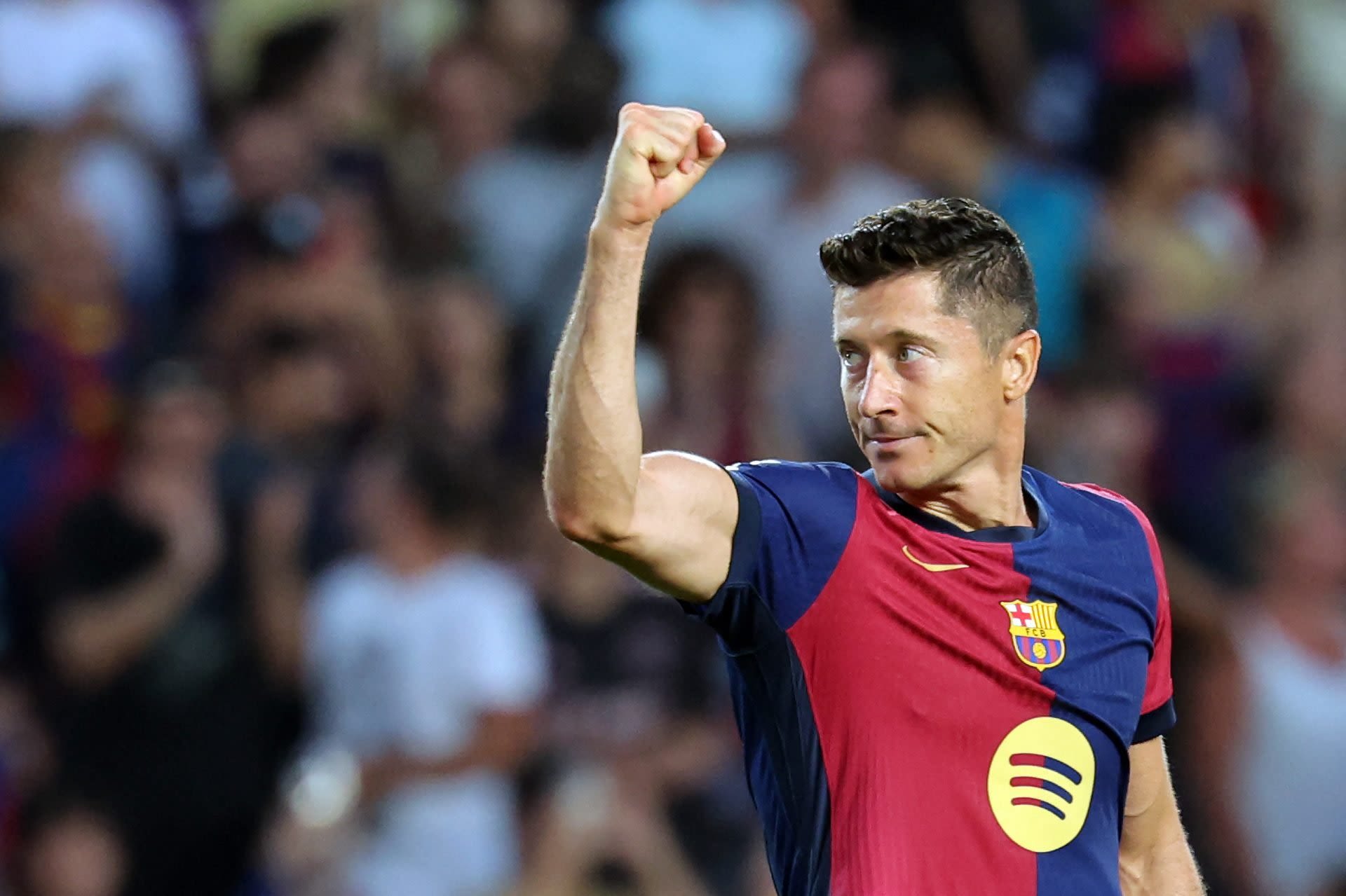 Where does Robert Lewandowski rank among Barcelona greats?