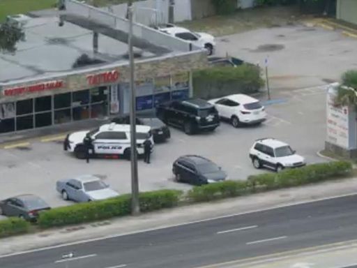 Investigation underway after reports of shots fired at Fort Lauderdale strip mall prompts SWAT response