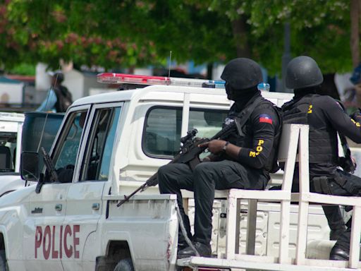 Policía Nacional de Haití lanza operativo para localizar a reclusos que escaparon