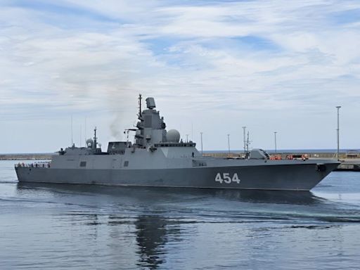 Buques de la Armada rusa en el puerto de La Guaira