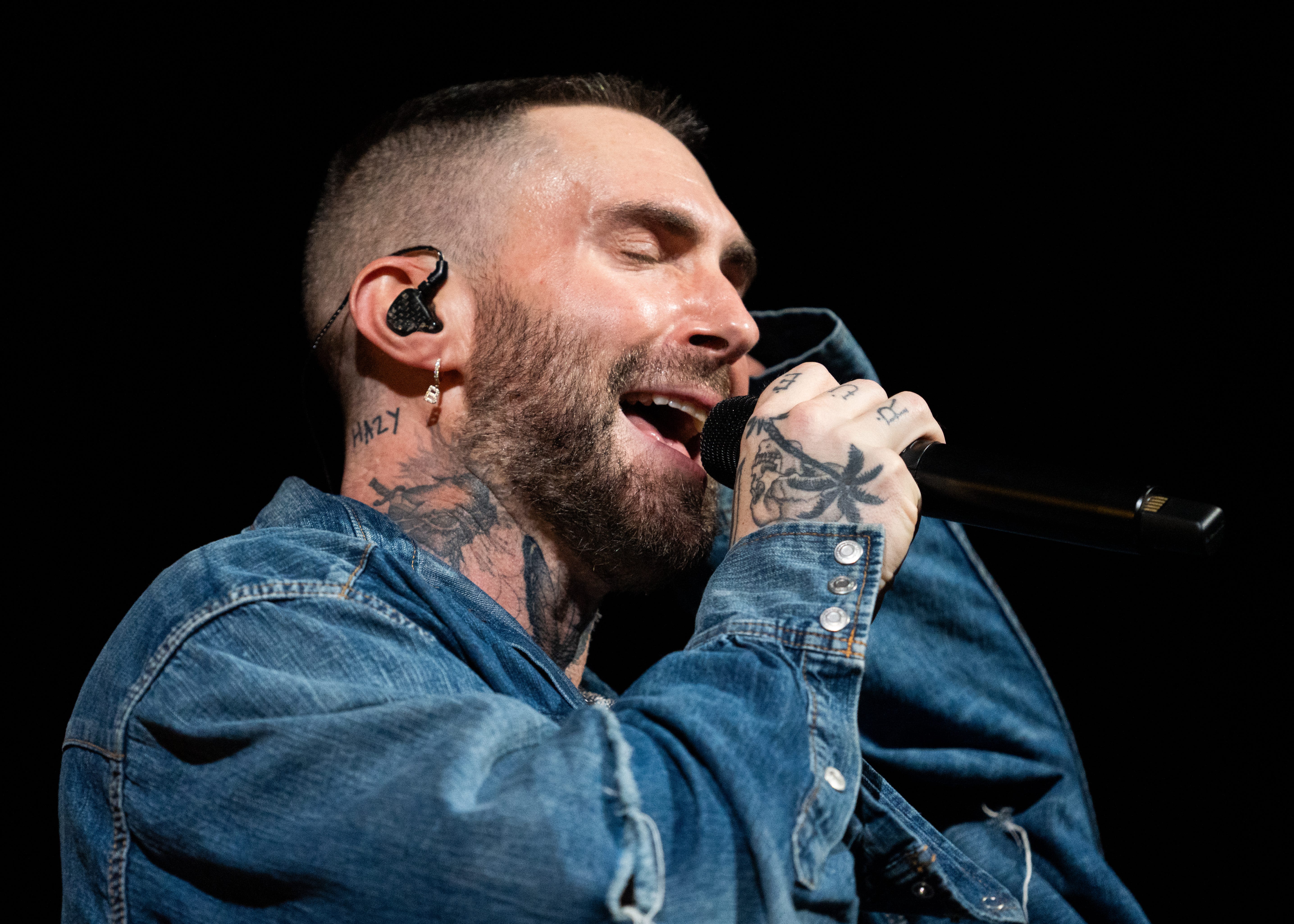 Maroon 5 and Adam Levine rest on their laurels at Summerfest in Milwaukee