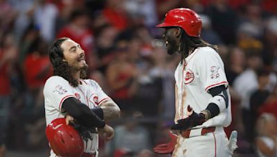 Elly De La Cruz hit a long homer and drives in 3 runs as Reds rout Pirates 11-5