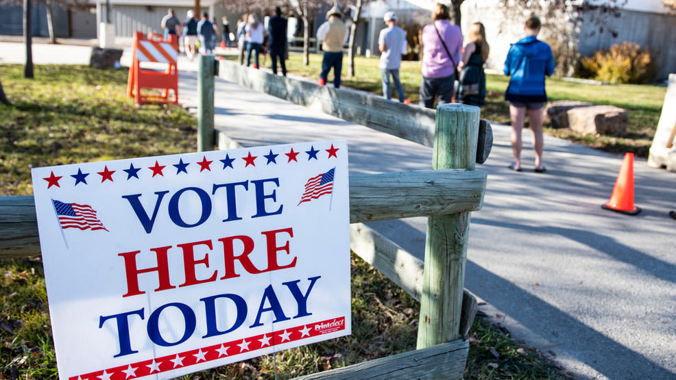 Legislators discuss allowing online voter registration