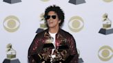 Bruno Mars renuncia a competir en los Grammy