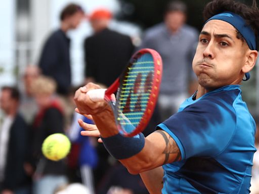 El chileno Tabilo, semifinalista en Roma, pierde en su estreno en Roland Garros